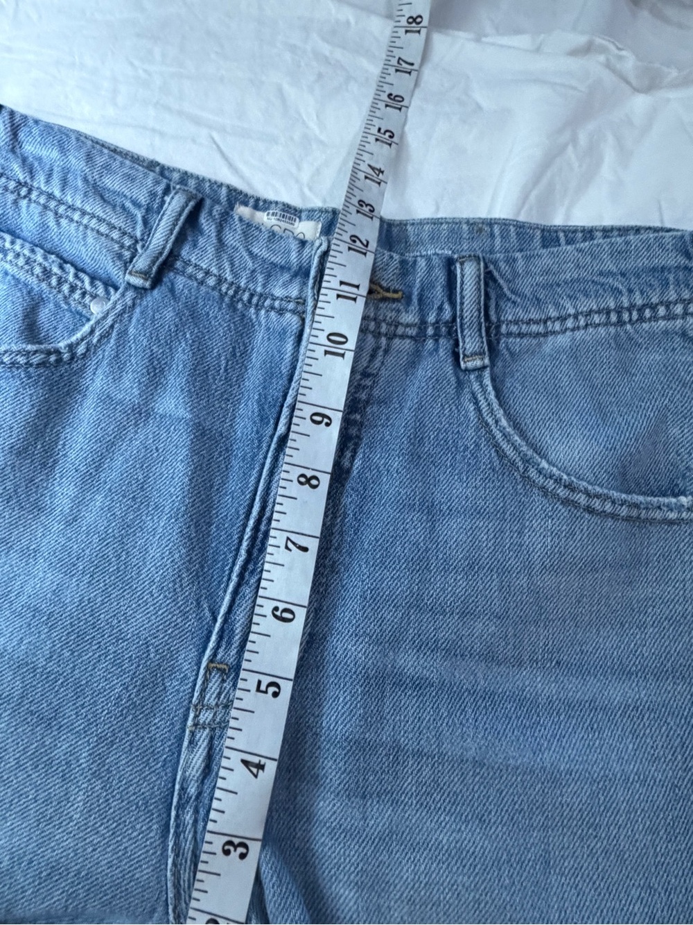 PILCRO The Adi Patchwork Mid-Rise Relaxed Bermuda Shorts Denim 29 - Picture 13 of 15